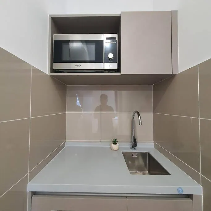 Chill-Houz Kl Trion 6P 2Br - 5-Mins Mrt - Trx Mall Kuala Lumpur 0*,